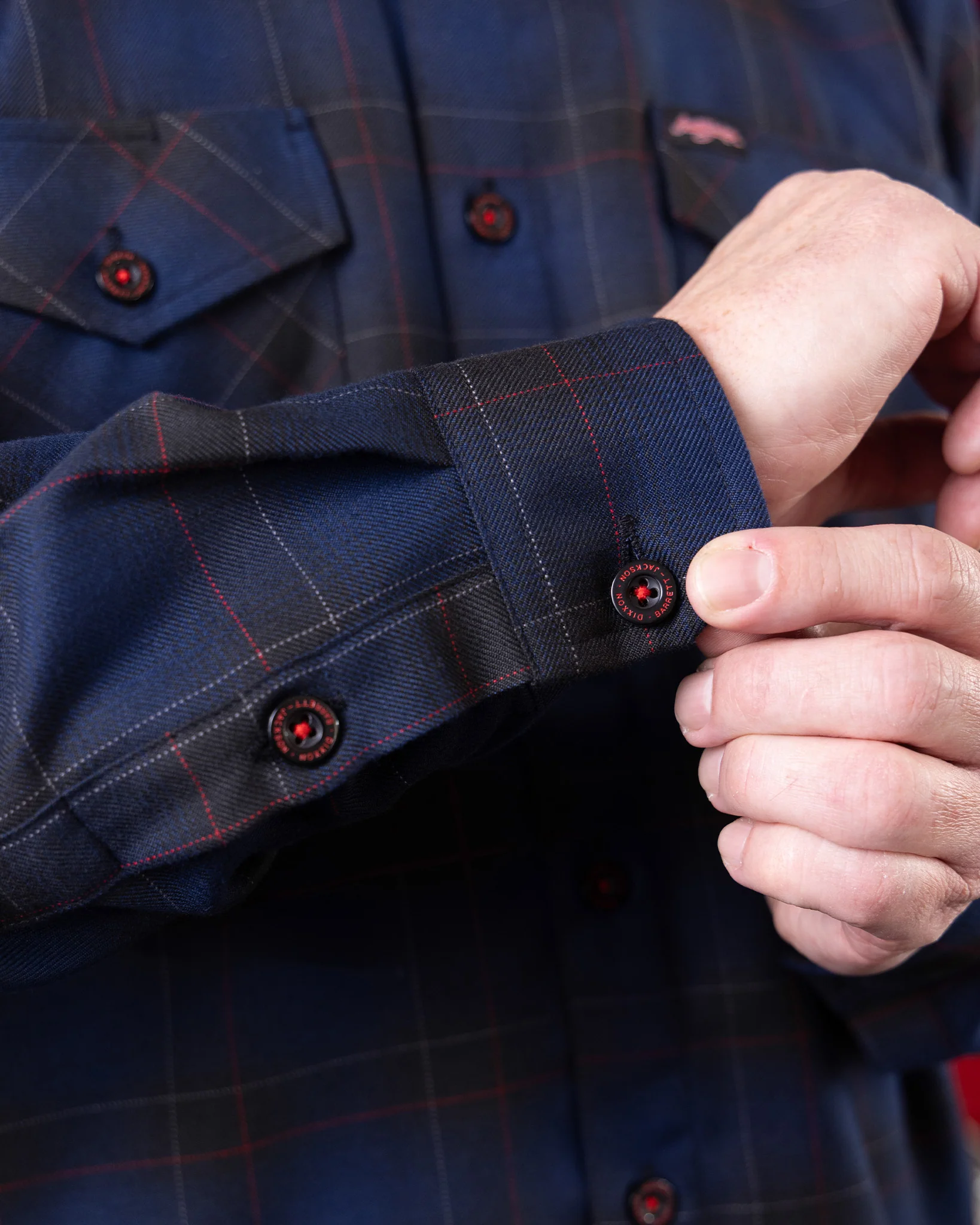BARRETT JACKSON 2026 FLANNEL - MENS - Image 5