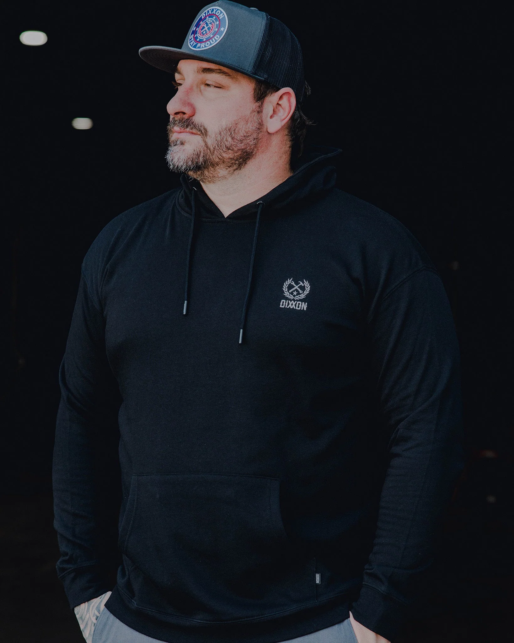 GREY CREST LIGHTWEIGHT HOODIE BLACK - MENS