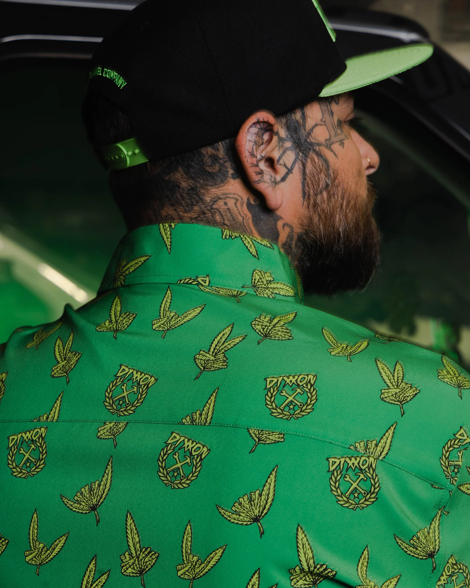 REEFER SHORT SLEEVE BUTTON UP - MENS - Image 3