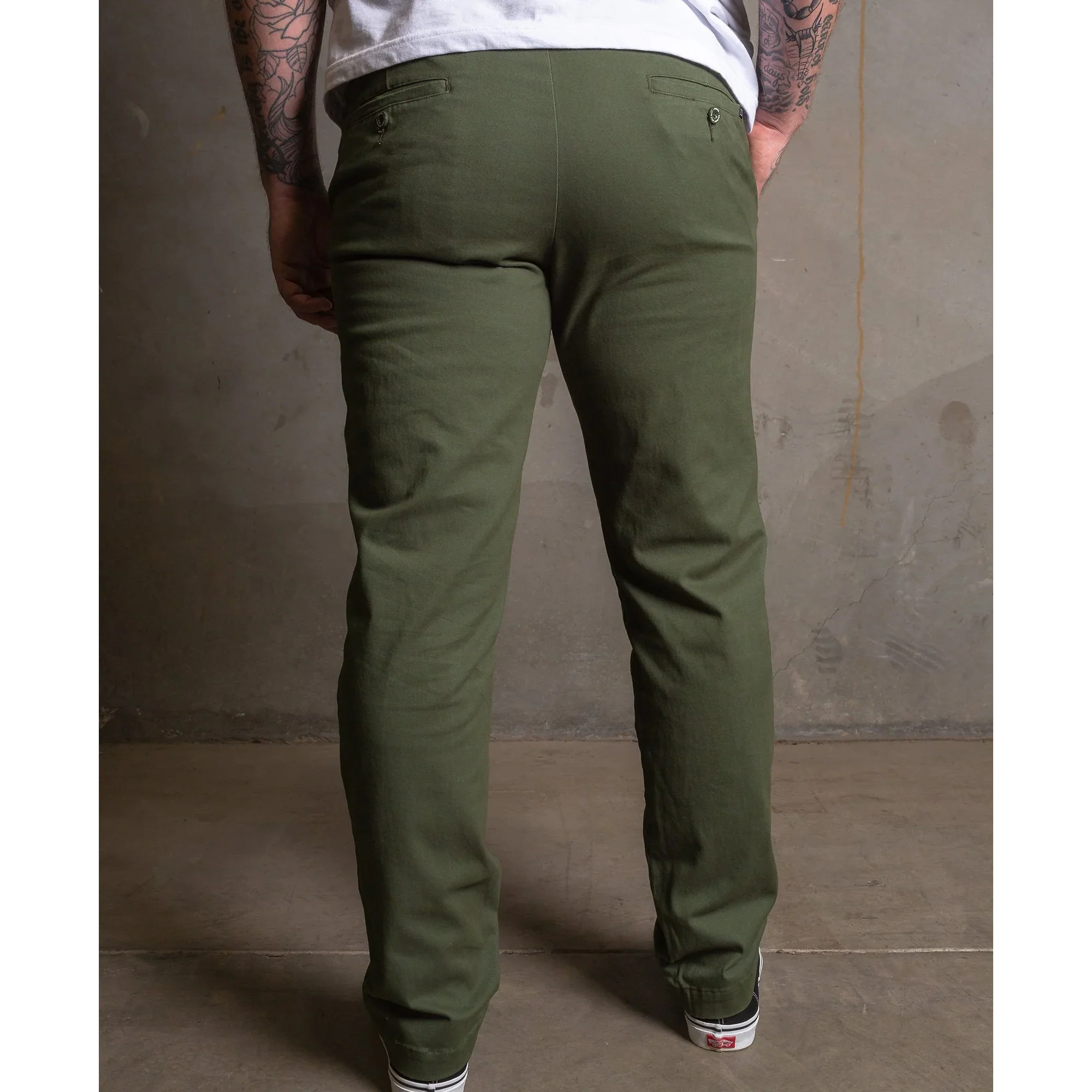 CHINO PANTS O.D. GREEN - MENS - Image 7