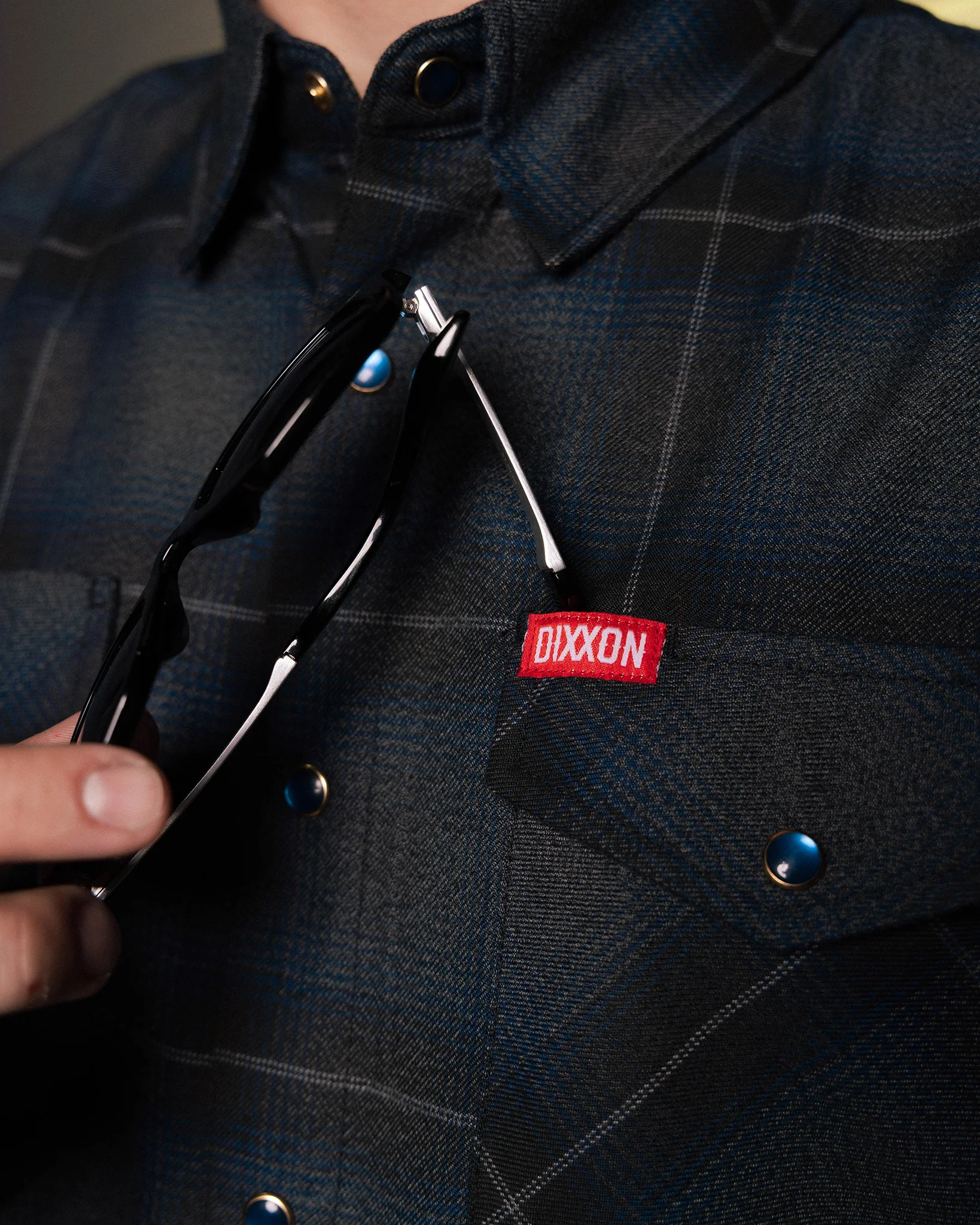BENCHMARK FLANNEL - MENS - Image 5