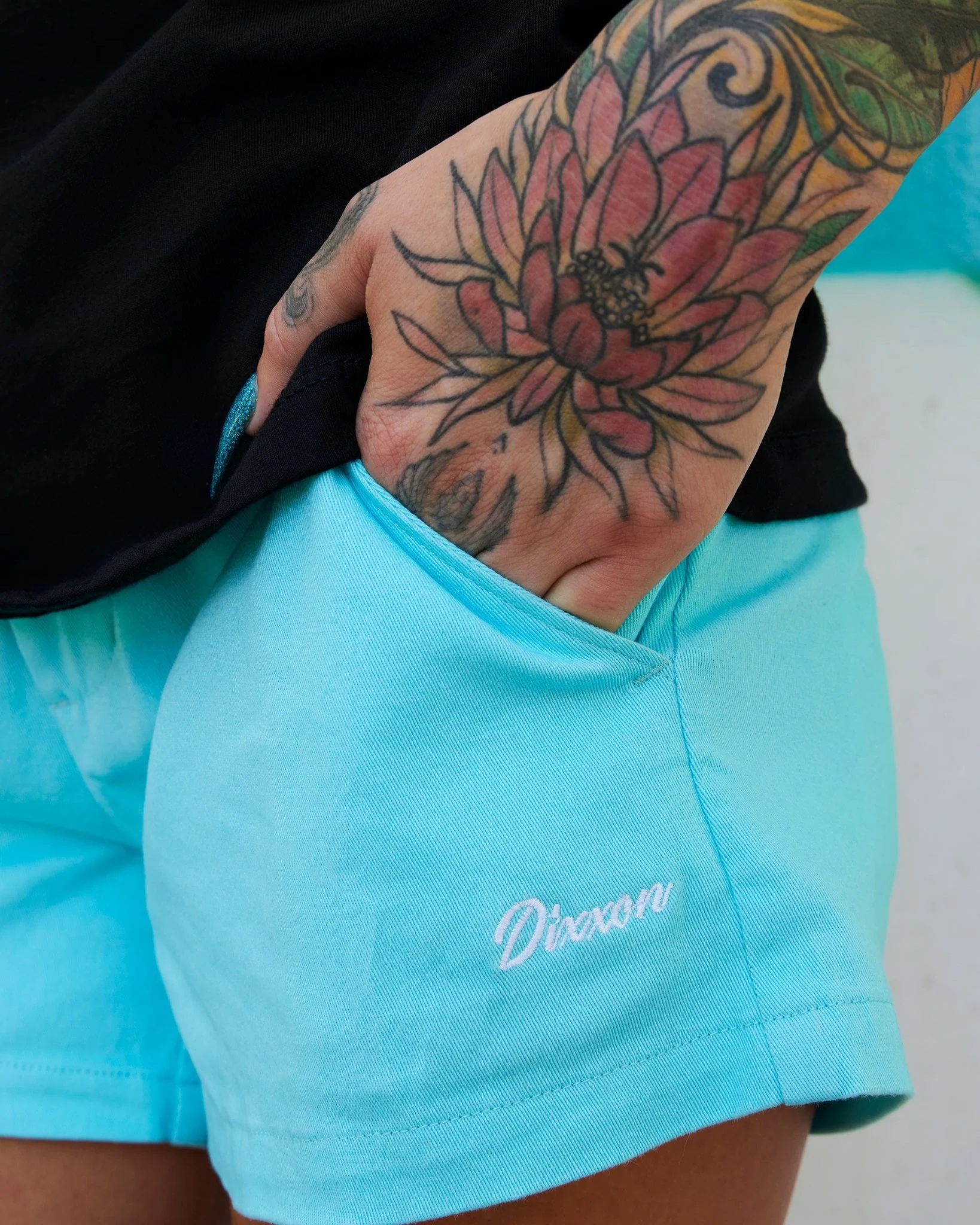 WOMENS CHINO SHORTS - TIFFANY - Image 4