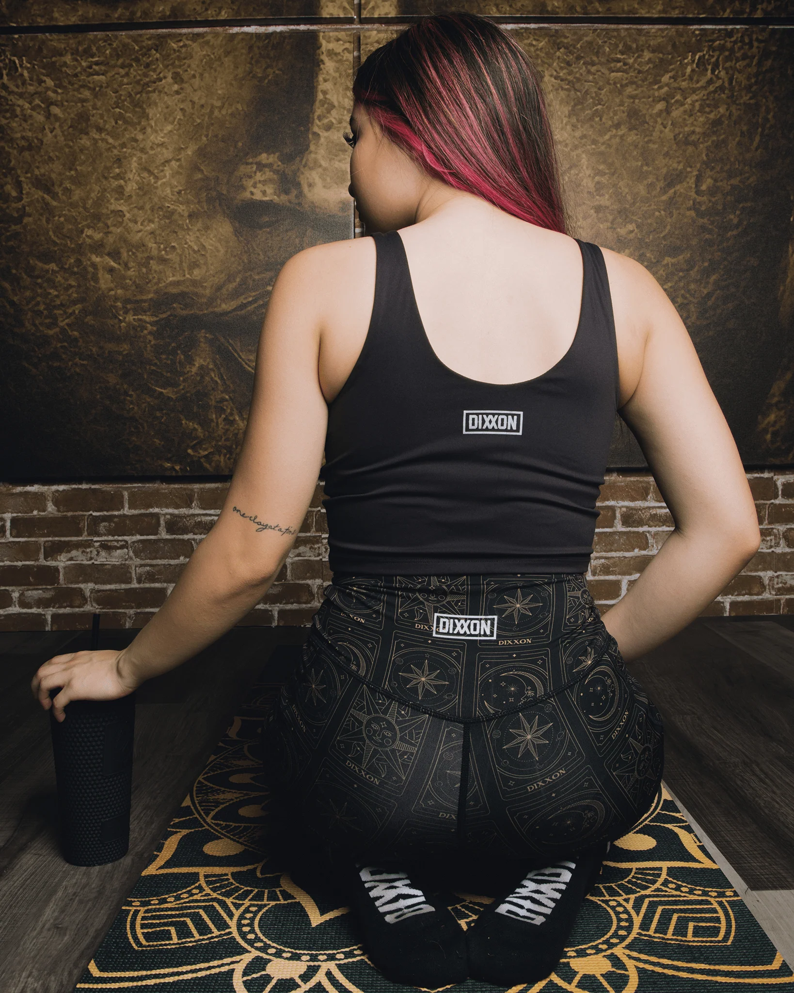 WOMENS CLASSIC LEGGINGS - THE CARD - Image 2